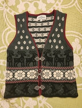 Wool Vest Stowe Woolens Handcrafted Green & Cream Fair Isle Reindeer Knit Sz XS